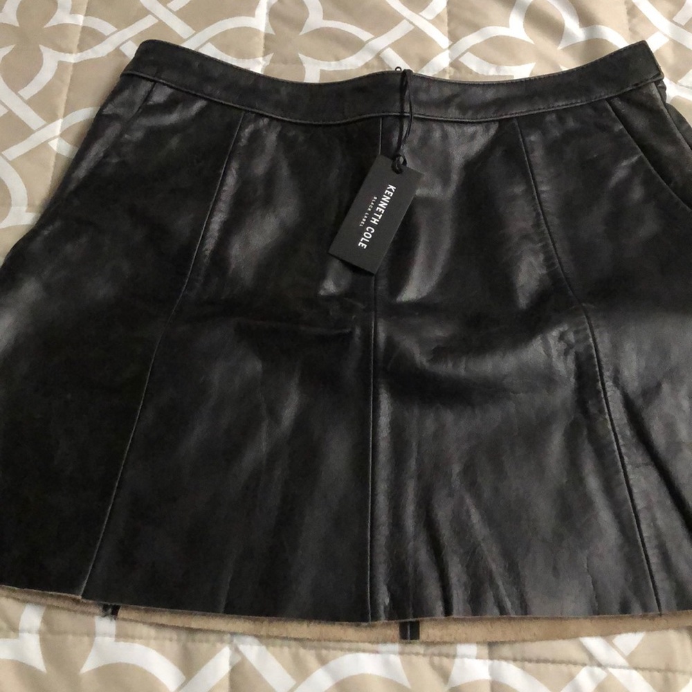 Black Leather Skirt with 2 pockets